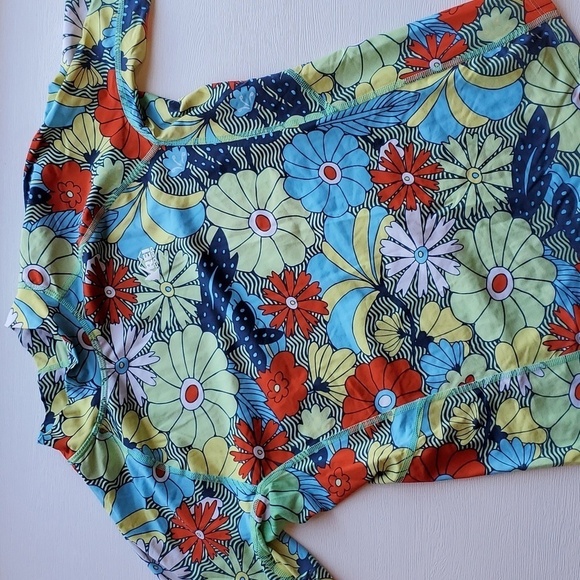 REI Colorful Floral Rashguard Shirt XL 18 - Picture 1 of 5
